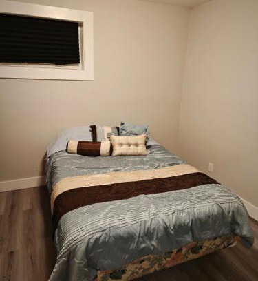 North Central Edmonton House | Chamber Inn