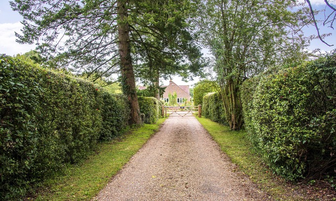 Woodcote House | Chambers Place