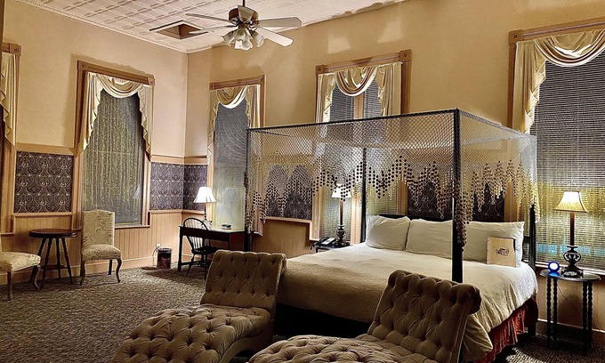 Lee Bed & Breakfast | Chambery Inn /7,000 Sqft Luxury Historic Berkshire landmark on Main Street