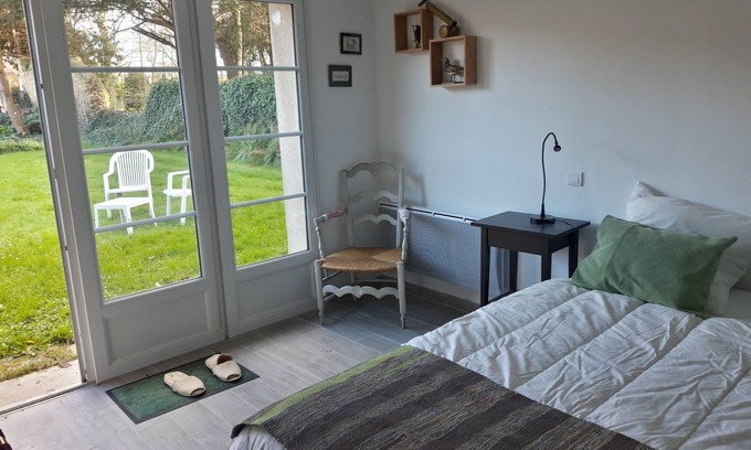 Folie-Couvrechef Bed & Breakfast | Chambre Caen Nord, 80ème Anniv Débarquement à 5 mn du Mémorial Ou15 mn à Pieds