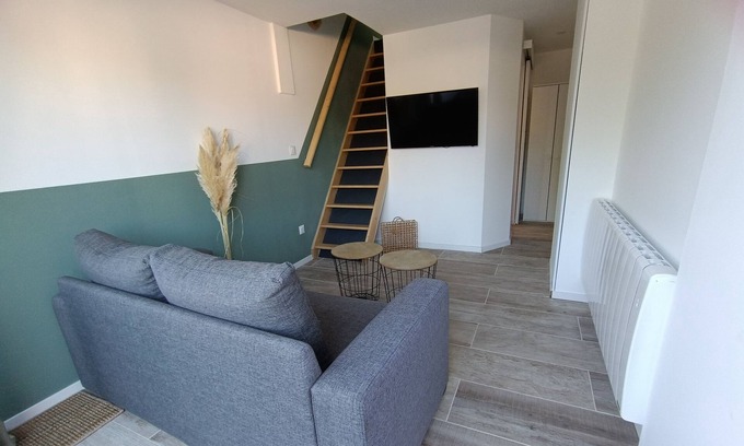 Merignac Bed & Breakfast | Chambre Cosy Indépendante