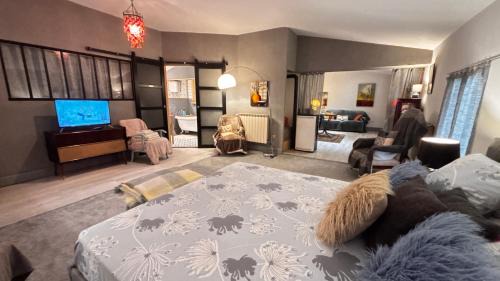 Romenay Bed & Breakfast | Chambre d'hôte SOJANI