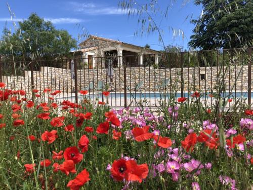Lagorce Bed & Breakfast | Chambre d'hôtes Bambou- A l'Ombre des Tilleuls