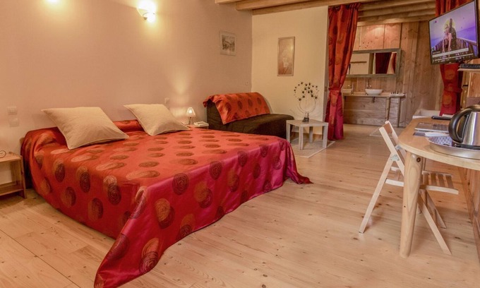 Le Clerjus Bed & Breakfast | Chambre d'Hôtes "La Landre" RUBIS Vosges-Bains les Bains-Le Clerjus