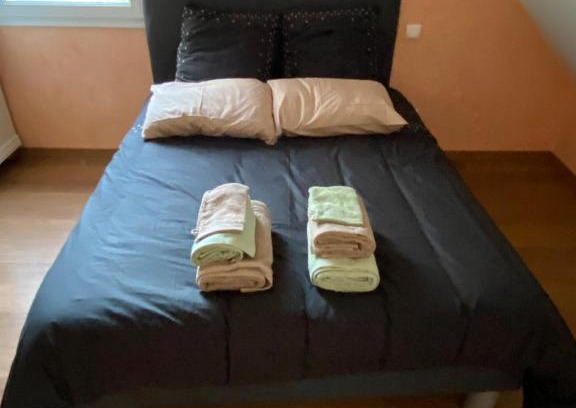 Olemps Bed & Breakfast | Chambre d'hôtes Les Grillons