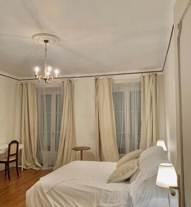 Boulogne-sur-Gesse Apartment | Chambre