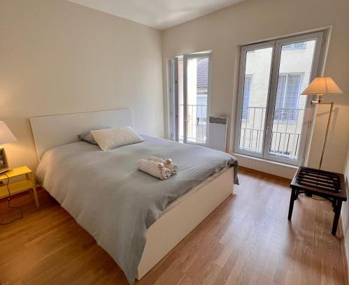 Avallon House | Chambre privative au calme en plein centre avec balcon