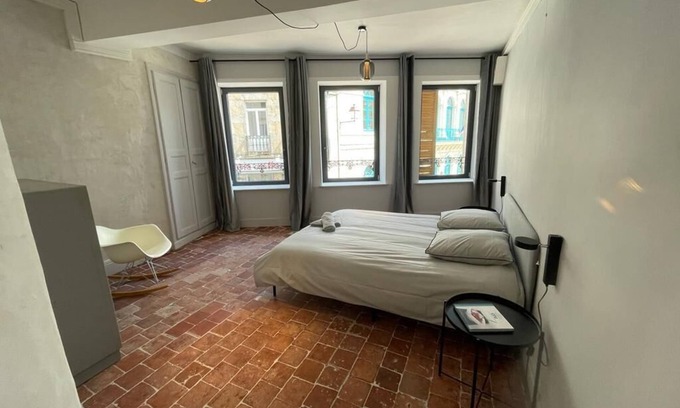Lormes Bed & Breakfast | Chambres au Cœur de Ville