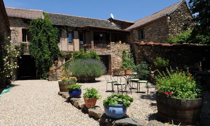 Mirandol-Bourgnounac Bed & Breakfast | Chambres d'Hôtes Le Puits d'Amour