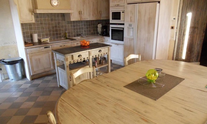 Venelles Bed & Breakfast | Chambres d'hôtes Domaine l'Olibaou