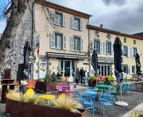 Saint-Saturnin Bed & Breakfast | Chambres d'hôtes du Bistrot d'ici