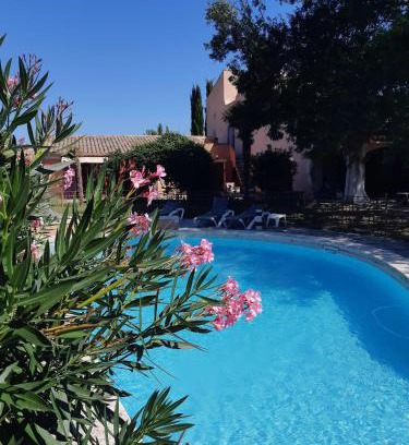 Alba-la-Romaine Bed & Breakfast | Chambres d'hôtes, B&B La Musardière