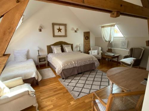 Brie Bed & Breakfast | Chambres d hôtes La Suite du 12