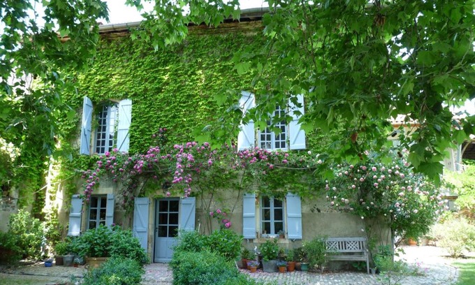 Palaminy Bed & Breakfast | Chambres d'hôtes Les Pesques