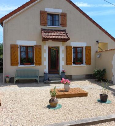 Scoury Bed & Breakfast | Chambres d' Hotes a Benaize