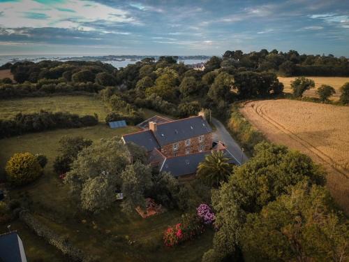 Ploubazlanec Bed & Breakfast | Chambres et tables d'hôtes Cornec