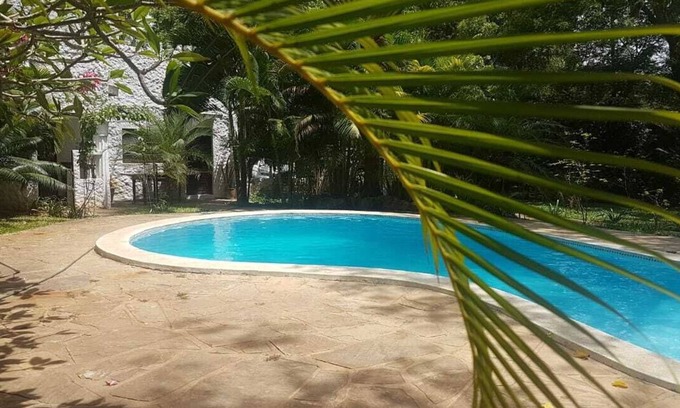 Malindi Marine National Park Villa | Chameleon Villa with pool