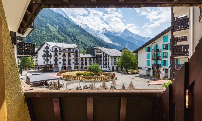Chamonix City Centre Apartment | Chamonix Sud - Lognan 106, Chamonix, France