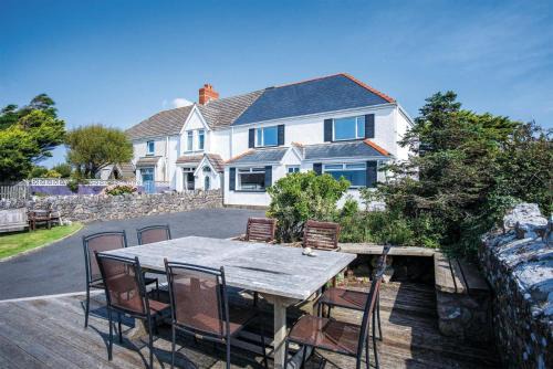 Rhossili House | Channel View – 3 Bedroom House - Rhossili Bay