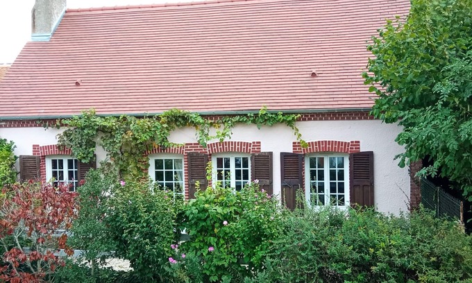 Noyers Cottage | Chantilly Cottage (Charming house up to 6 persons)