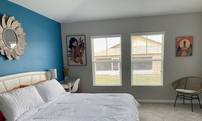 Winter Haven House | Chanti’s Place, Winter Haven, Hideaway w/ King Bed