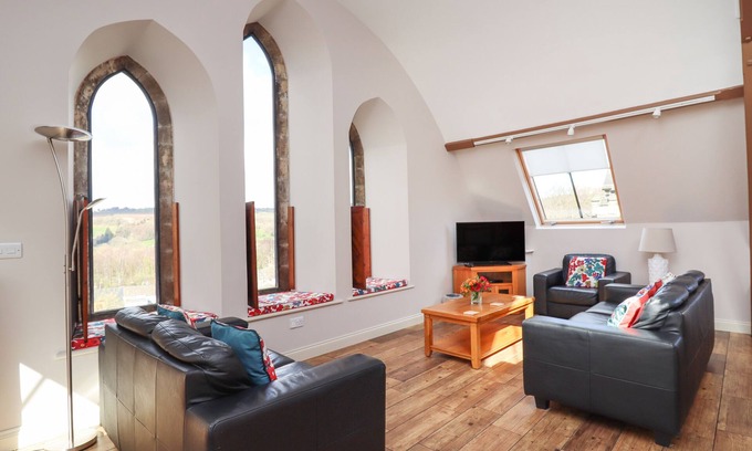 Grosmont Cottage | CHAPEL-ON-THE-HILL, family friendly, with a garden in Grosmont