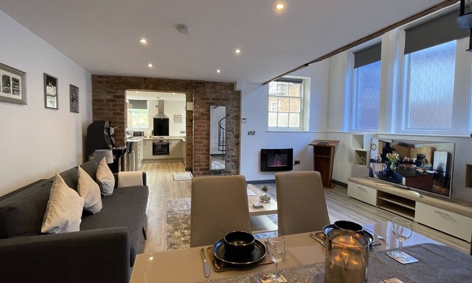 Wirksworth Cottage | Chapel row 1 luxury cottage in the peaks