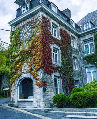 Nismes House | Chapitre V le Gîte