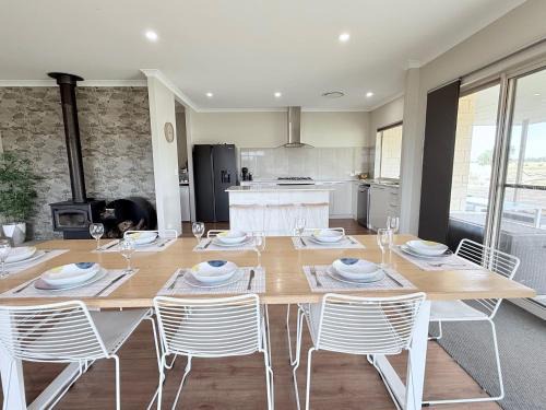 Bovell House | Chapman Hill Estate