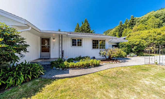 Harbor House | Chapman Lane