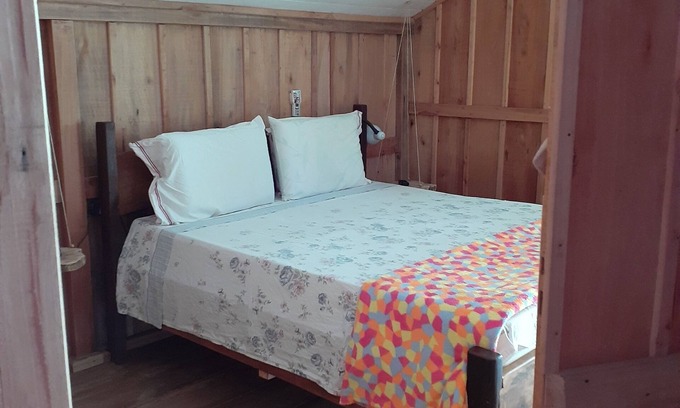 Santo Amaro da Imperatriz Ski Chalet | Charming chalet in Santo Amaro da Imperatriz, Pets are welcome.