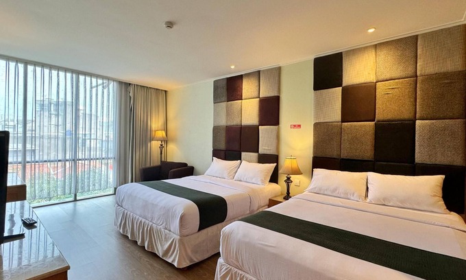 Malabar Hotel | Chara Hotel