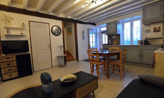 Pouilly-sur-Loire Cottage | Character 300 year old cottage 100 metres from the Loire, sleeps up to 5