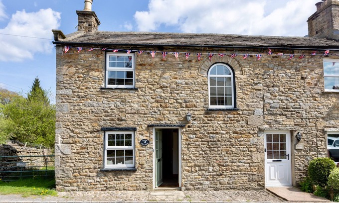 Leyburn Cottage | Character Cottage In West Burton village, Wensleydale