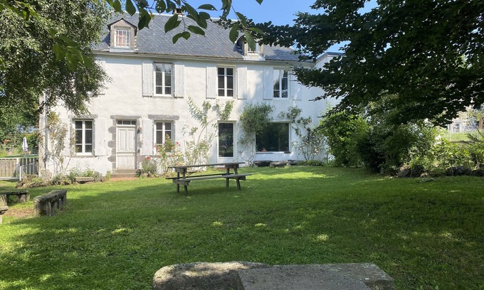 Nebouzat House | Character family home(maisondurioux)