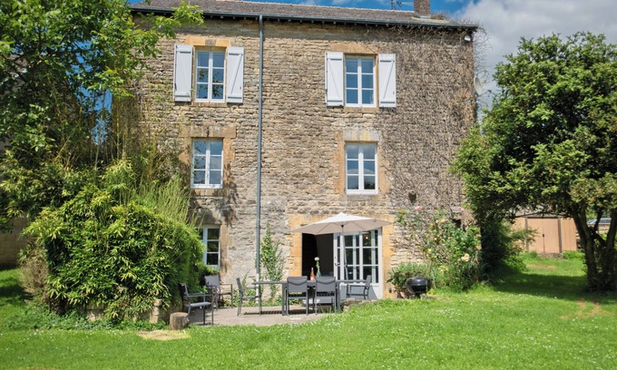 Guignicourt-sur-Vence House | Characteristic family house in the French Ardennes