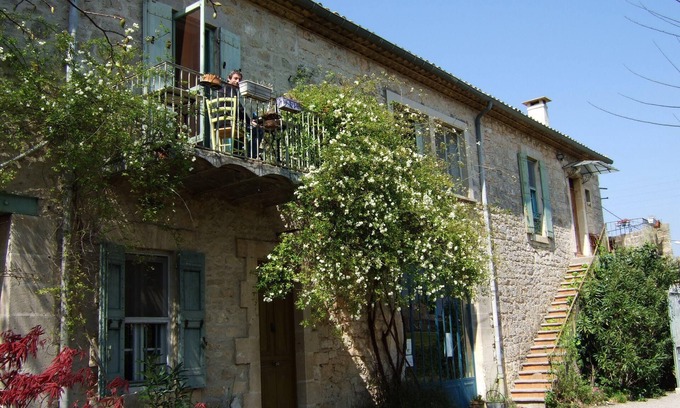 Saint-Christol House | Character house -3 bedrooms - 3 shower rooms with wc