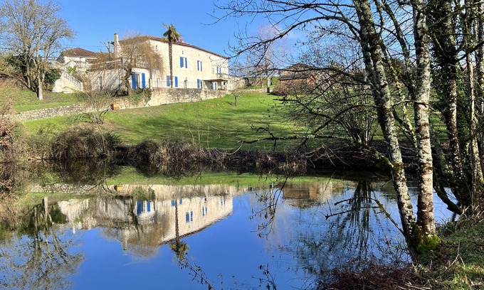 Sauvagnas House | Character property with large swimming pool