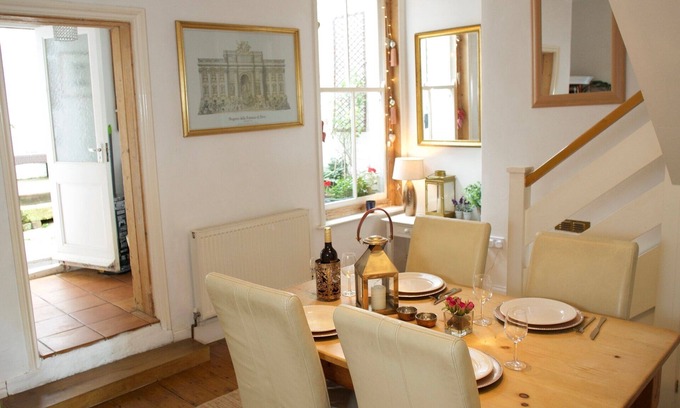 Portland Cottage | Character spacious cottage close to Chesil beach