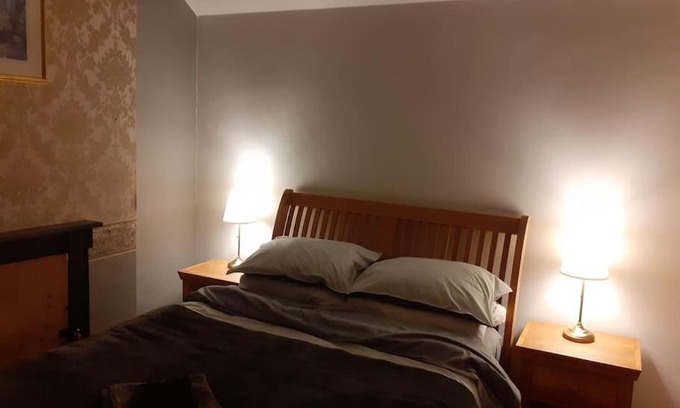 Weston-super-Mare House | Characterful Cottage near the Sea, Beach, Pier & Shops