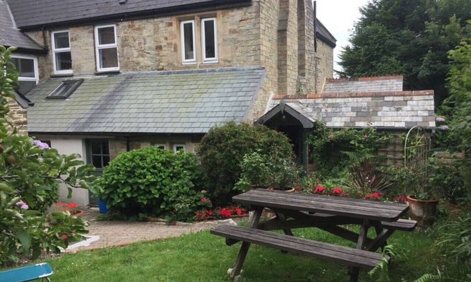 Lostwithiel Cottage | Characterful cottage with pool and pet friendly!