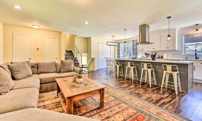 East Forest House | Charlotte Home w/ Pool + Yard ~ 8 Mi to Dtwn!