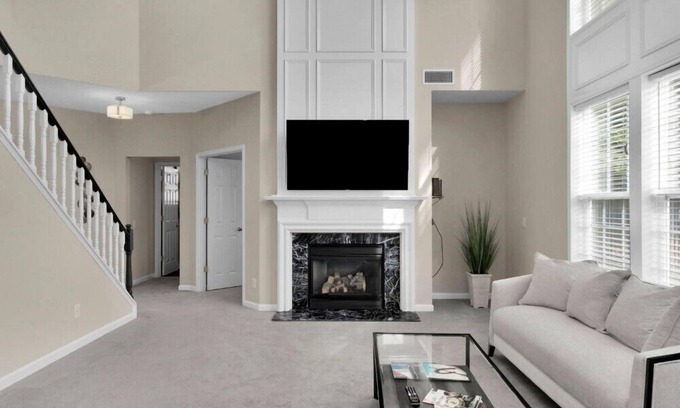 Provincetowne House | Charlotte Luxury Home
