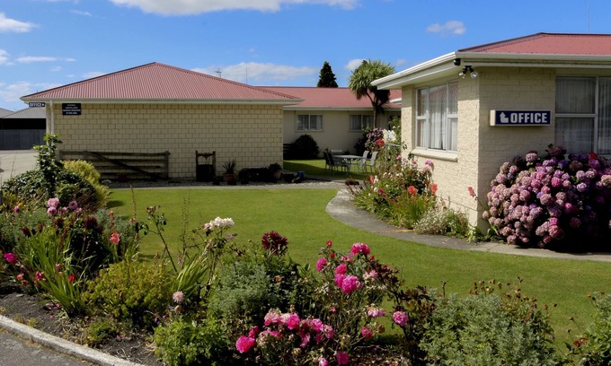 Gore Hotel | Charlton Motel