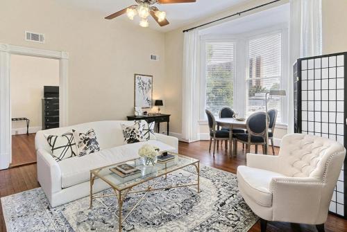 Historic Downtown Savannah Apartment | Charlton On Lafayette
