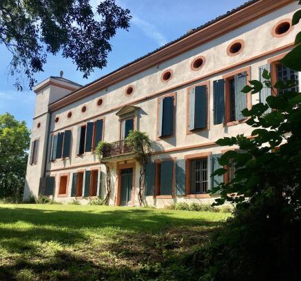Villefranche-de-Lauragais Apartment | Charmant appartement en rdc dans château avec parc