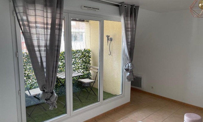 Creil Apartment | Charmant 2 pièces à la Gare de CREIL