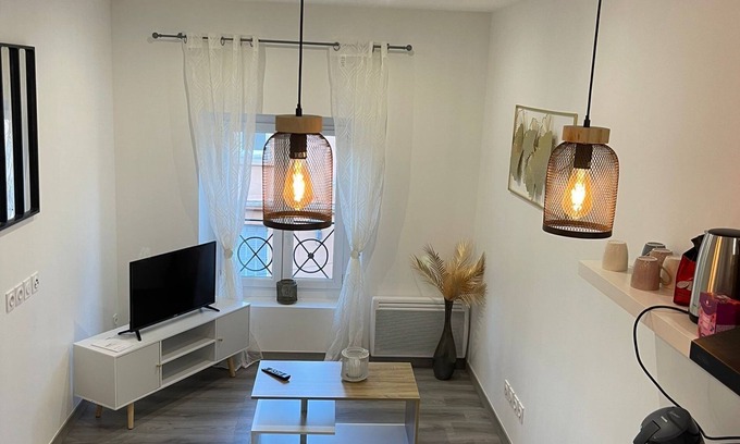 Sorgues Apartment | Charmant Appart Avec Clim 6 Pers, Sorgues Vaucluse