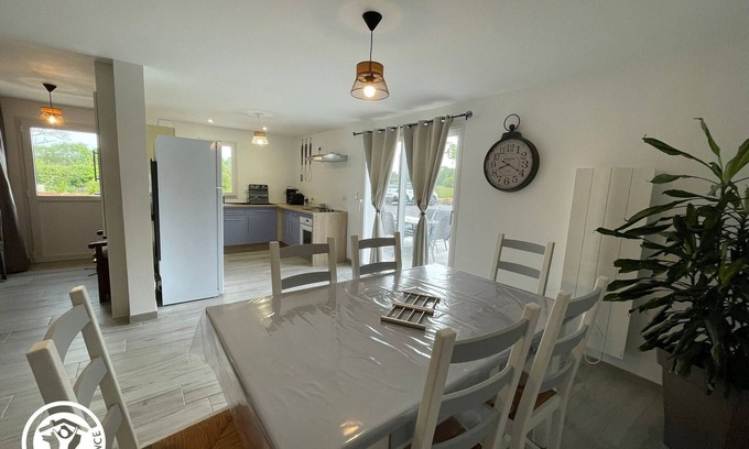 Saint-Gervais Cottage | "Charmant gîte en campagne, proche plages et Passage du Gois, avec terrasse et jardin"