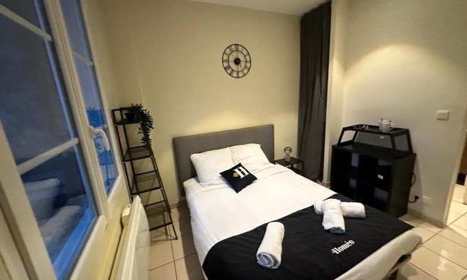 La Fuye-Velpeau Apartment | CHARMANT Studio 100 M Gare